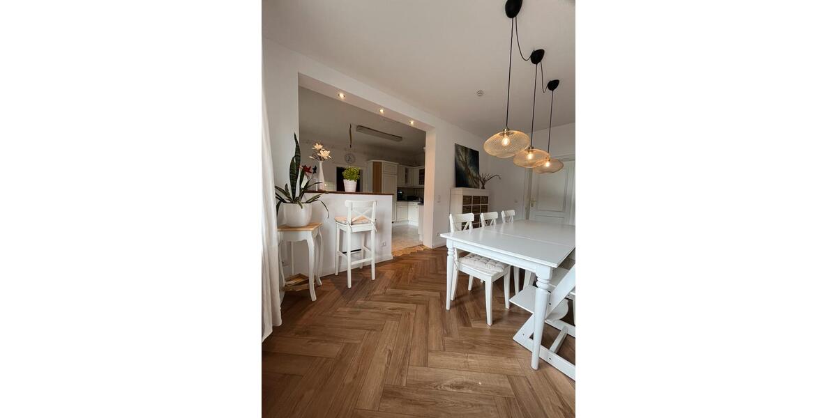 Bauernhaus, Landhaus Kleinmachnow - 7 Zimmer, 200 m&sup2;, 630.000&euro; | Angebot:27146682