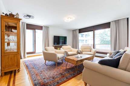 Wohnung zum Mieten in Frankfurt am Main 2.380 € 109 m²