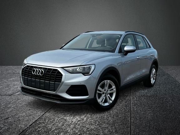 Audi Q3 147.000 km 19.490 € Blankenfelde-Mahlow 15831