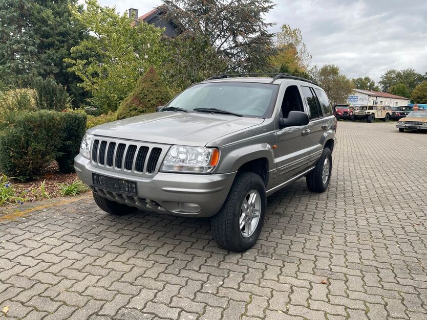 Jeep Grand Cherokee 188.000 km 6.385 € Trebbin 14959