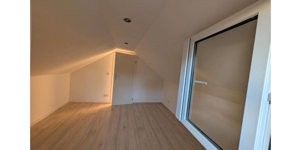 Einfamilienhaus Berlin Reinickendorf - 2 Zimmer, 53 m&sup2;, 1.150&euro; | Angebot:27717684