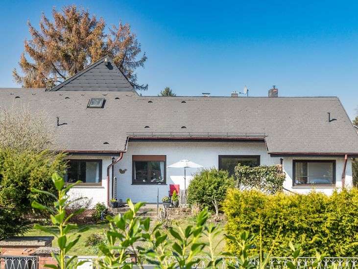 Haus zum Kaufen in Berlin 835.000 € 236.8 m²