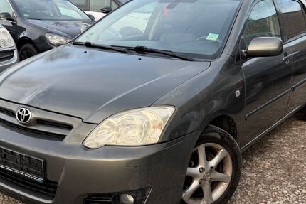 Toyota Corolla 274.000 km 2.450 &euro; Berlin 10245