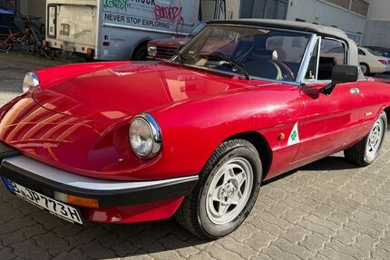 Alfa Romeo Spider 152.000 km 14.999 &euro; Berlin 10629