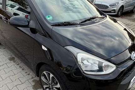 Hyundai i10 174.454 km 4.799 &euro; Berlin 12349