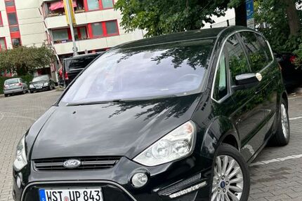 Ford S-Max 200.000 km 9.200 € Berlin 13353