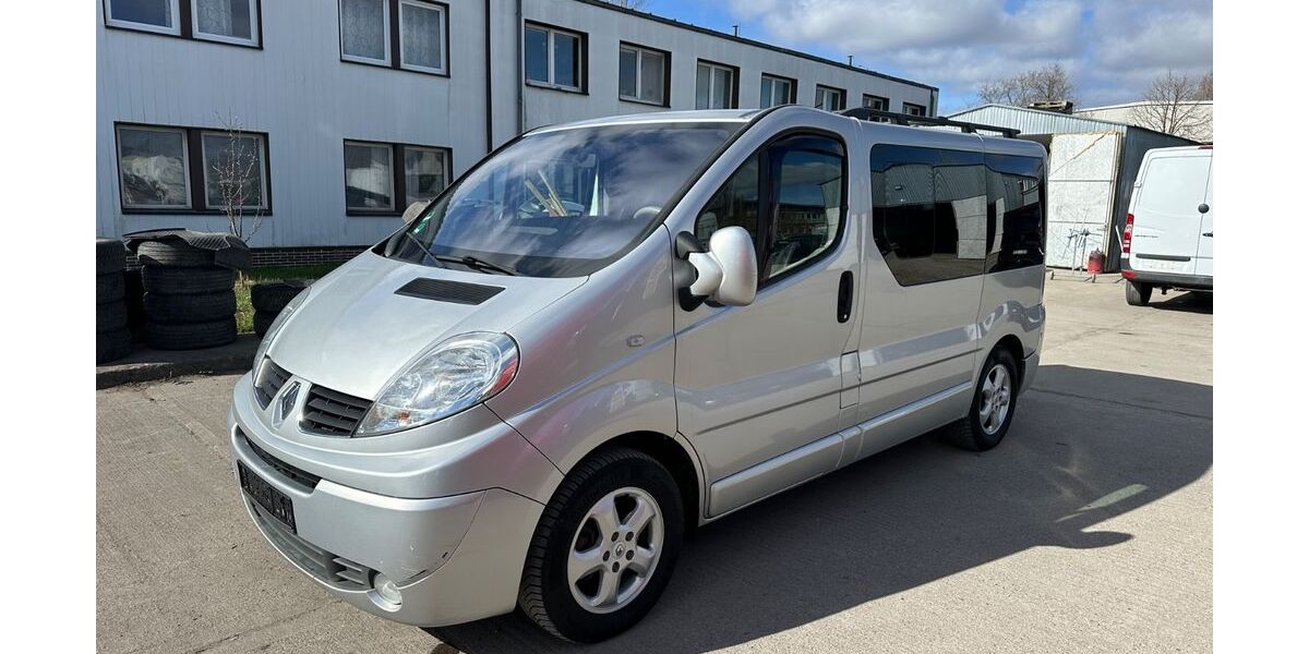 Renault Trafic 225.417 km 8.300 &euro; Berlin 12681