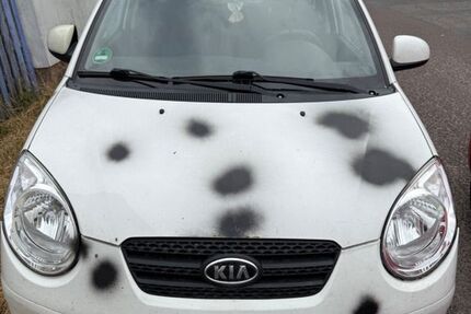 Kia Picanto 140.000 km 999 € Berlin 10629