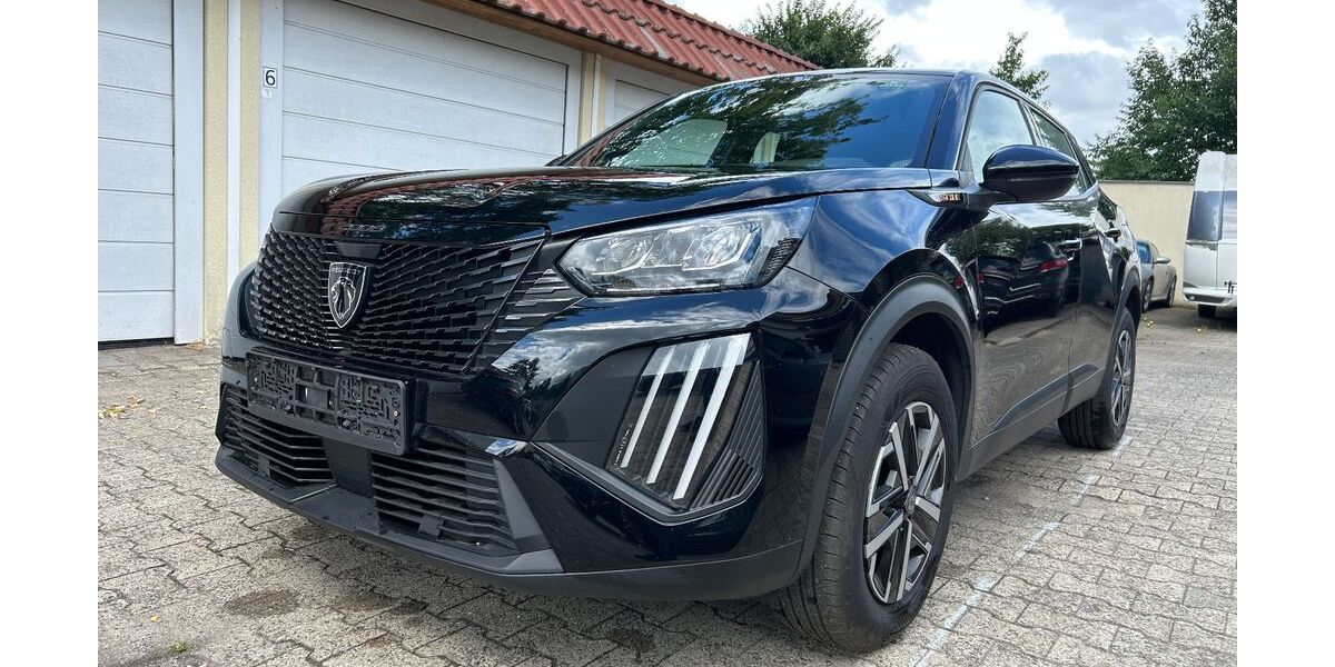 Peugeot 2008 15.000 km 18.000 &euro; Berlin 13403