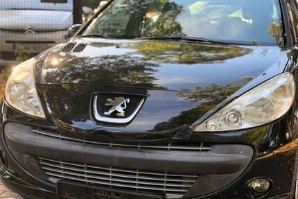 Peugeot 206 145.000 km 2.999 &euro; Berlin 12347