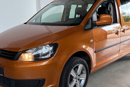 VW Caddy 181.702 km 9.999 &euro; Potsdam-Drewitz b.Berlin 14478