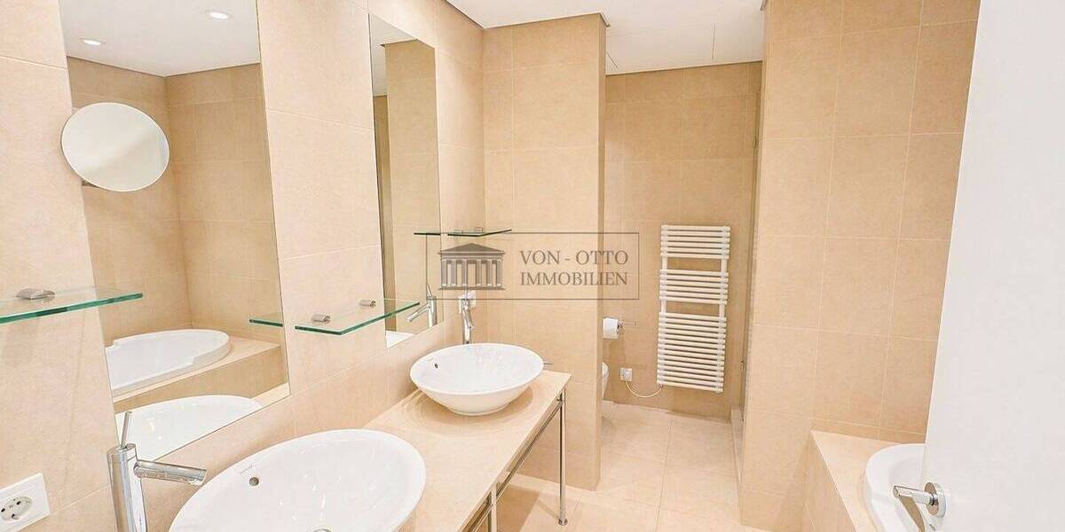 Etagenwohnung Berlin Mitte - 3 Zimmer, 158 m&sup2;, 1.550.000&euro; | Angebot:26820387