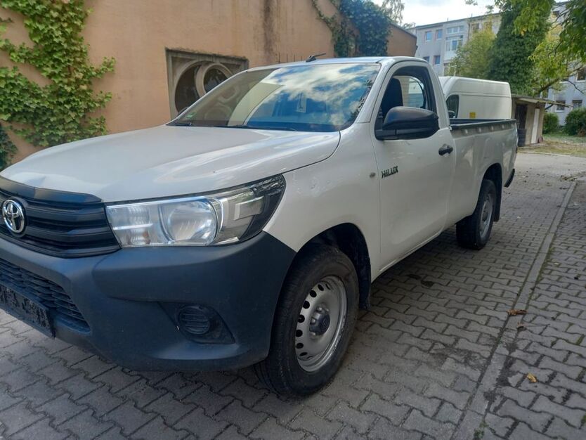 Toyota Hilux 105.000 km 18.490 € Berlin-Mariendorf 12109