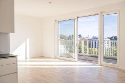 Wohnung Berlin Tempelhof-Schöneberg - 2 Zimmer, 83 m&sup2;, 2.280&euro; | Angebot:25349709