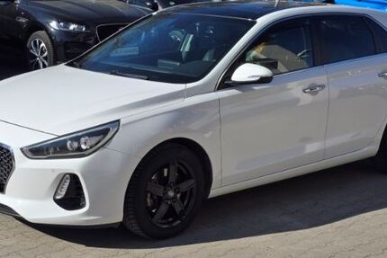 Hyundai i30 37.000 km 15.890 &euro; Berlin 12247