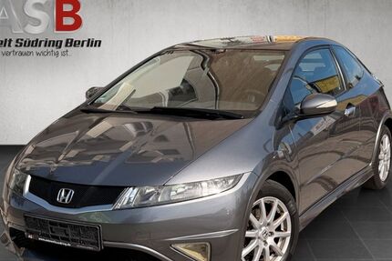 Honda Civic 96.786 km 6.799 &euro; Berlin 12055