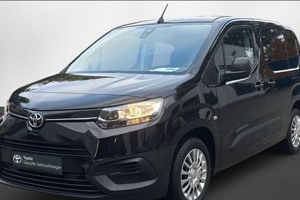 Toyota Proace City (Verso) 36.850 km 18.490 &euro; Berlin 13403