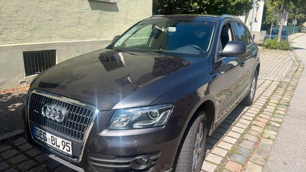 Audi Q5 175.000 km 8.750 &euro; Berlin 10245