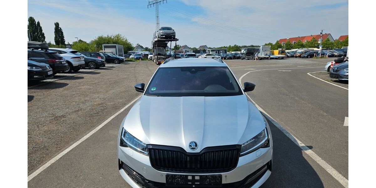 Skoda Superb 238.944 km 16.900 &euro; Berlin 12099