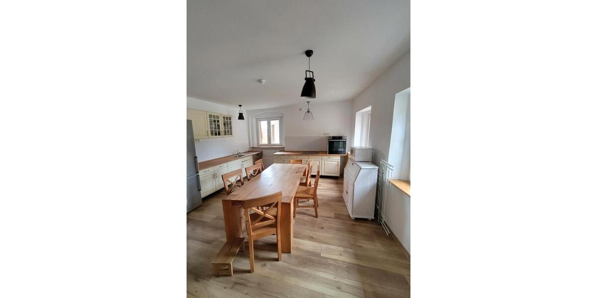 Etagenwohnung Potsdam Berliner Vorstadt - 5 Zimmer, 100 m&sup2;, 800&euro; | Angebot:26088387