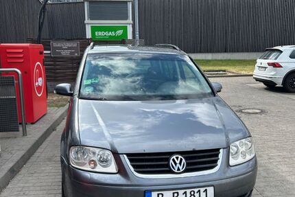 VW Touran 280.000 km 1.600 &euro; Berlin 13347