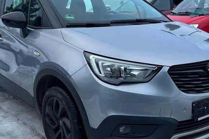 Opel Crossland (X) 57.628 km 9.990 &euro; Potsdam Mittelmark / Beelitz 14547