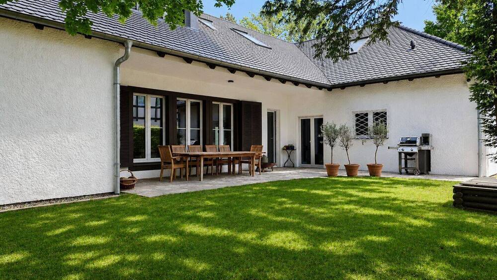 Einfamilienhaus Kleinmachnow - 9 Zimmer, 322 m&sup2;, 1.999.000&euro; | Angebot:26742027
