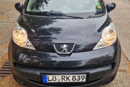 Peugeot 107 67.500 km 3.300 &euro; Potsdam 14467