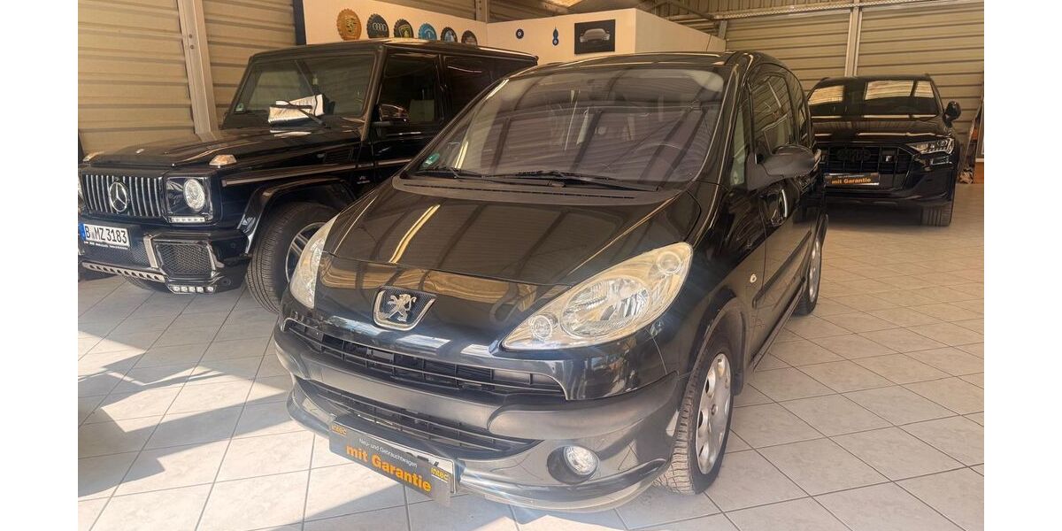Peugeot 1007 121.000 km 2.800 &euro; Berlin 13158