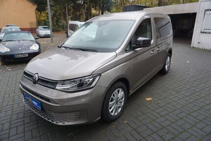VW Caddy 84.999 km 22.990 € Berlin 13407