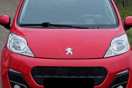 Peugeot 107 64.717 km 2.500 &euro; Berlin 10117