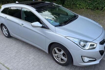Hyundai i40 158.000 km 7.660 &euro; Berlin 13437