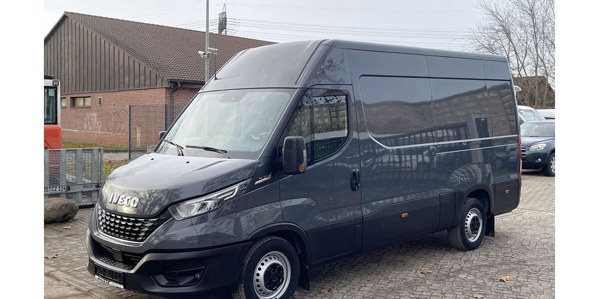 IVECO Andere 86.000 km 22.800 € Berlin 12681