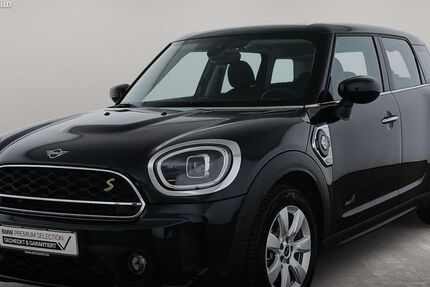 Mini Countryman SE (Cooper) 40.987 km 27.900 &euro; Berlin 14057