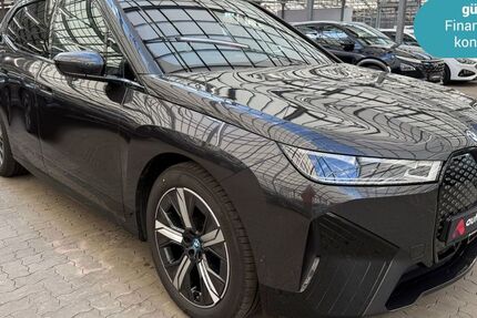 BMW iX 31.706 km 44.990 € Ludwigsfelde (bei Berlin) 14974