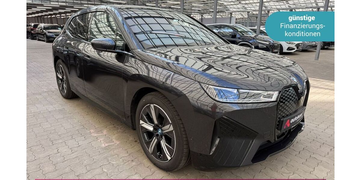 BMW iX 31.706 km 44.990 € Ludwigsfelde (bei Berlin) 14974