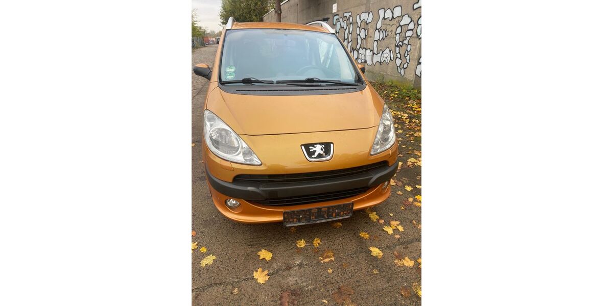 Peugeot 1007 61.000 km 3.899 &euro; Berlin 13055