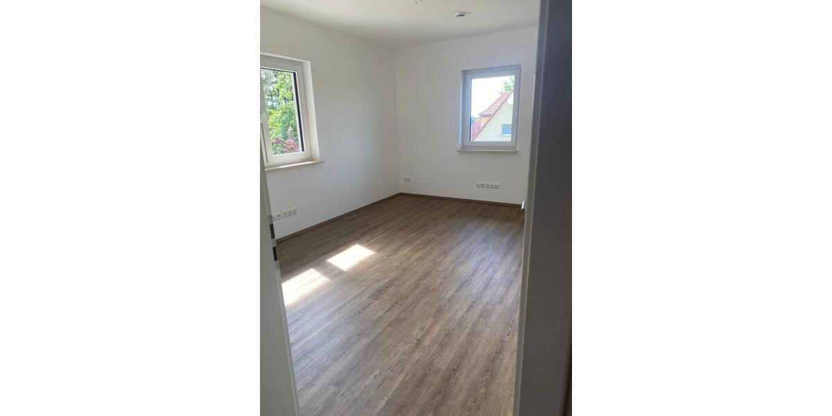 Etagenwohnung Groß Kreutz (Havel) - 4 Zimmer, 113 m&sup2;, 1.580&euro; | Angebot:26222719