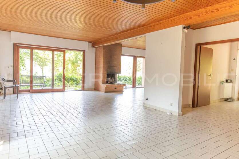 Haus zum Kaufen in Berlin Kladow 899.000 € 235 m²