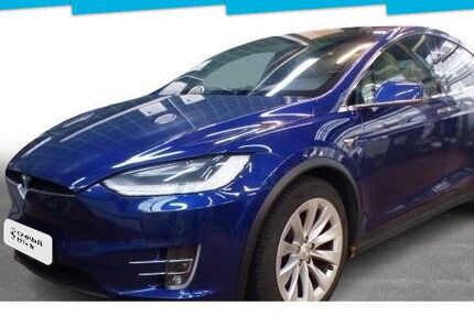 Tesla Model X 61.430 km 39.830 € Berlin 10587