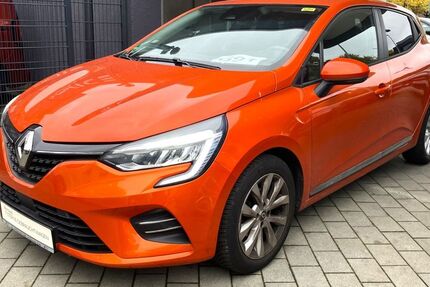 Renault Clio 41.855 km 10.999 &euro; Berlin 10829