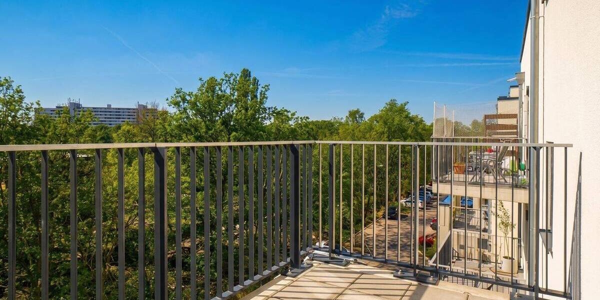Etagenwohnung Berlin Siemensstadt - 4 Zimmer, 106 m&sup2;, 1.592&euro; | Angebot:26733952