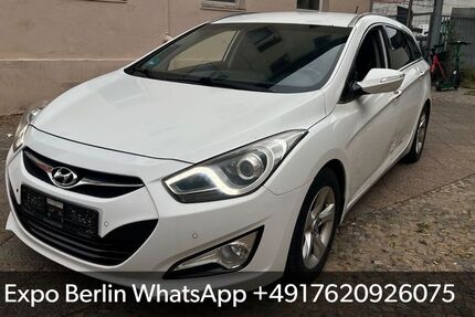 Hyundai i40 373.000 km 3.000 &euro; Berlin 13359