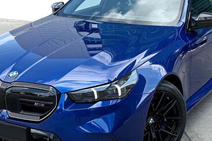 BMW M5 1.500 km 142.788 &euro; Berlin 14052