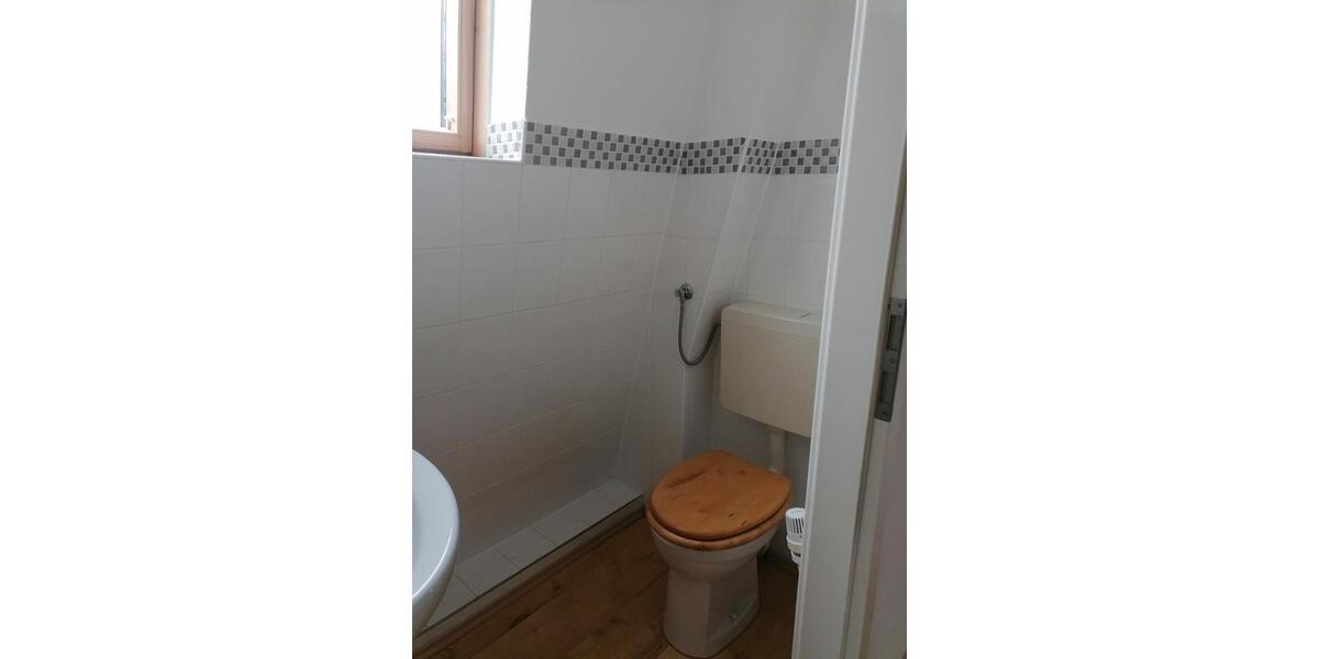 Einfamilienhaus Falkensee - 3 Zimmer, 100 m&sup2;, 1.900&euro; | Angebot:26224360