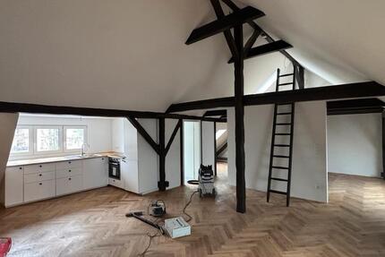Wohnung Berlin Lichtenberg - 2 Zimmer, 70 m&sup2;, 1.100&euro; | Angebot:26455328