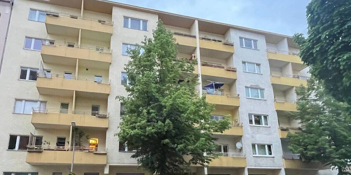 Etagenwohnung Berlin Gesundbrunnen - 2 Zimmer, 65 m&sup2;, 268.300&euro; | Angebot:26656829