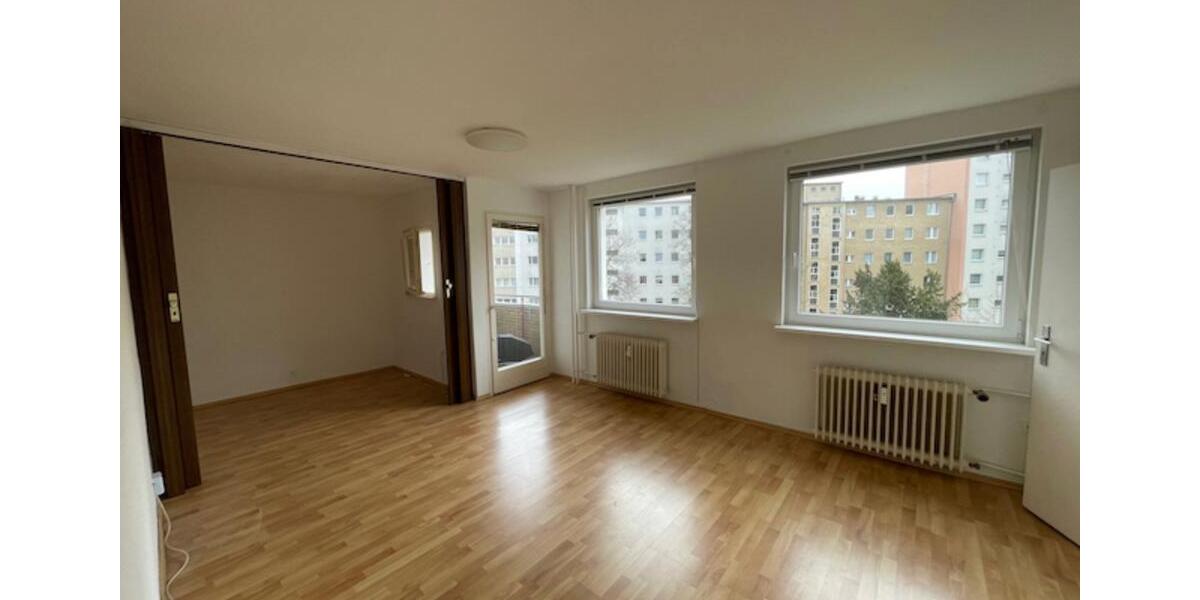 Etagenwohnung Berlin Tempelhof-Schöneberg - 1.5 Zimmer, 38 m&sup2;, 220.000&euro; | Angebot:24149381