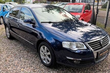VW Passat 181.523 km 3.999 € Potsdam 14480
