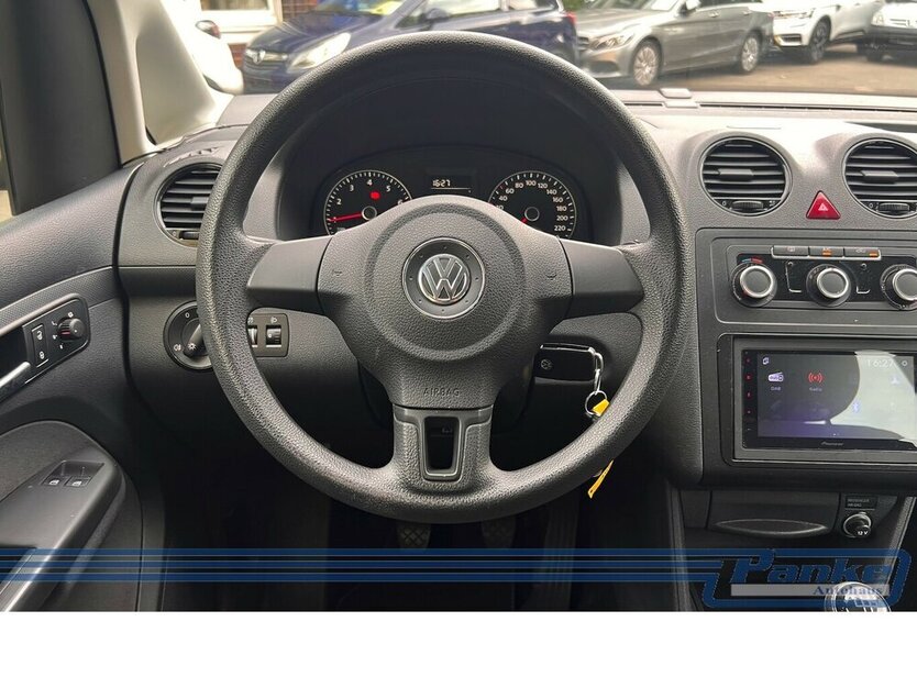 Caddy 1.2 TSI Soccer Trendline*5Sitzer*RFK*CarPl